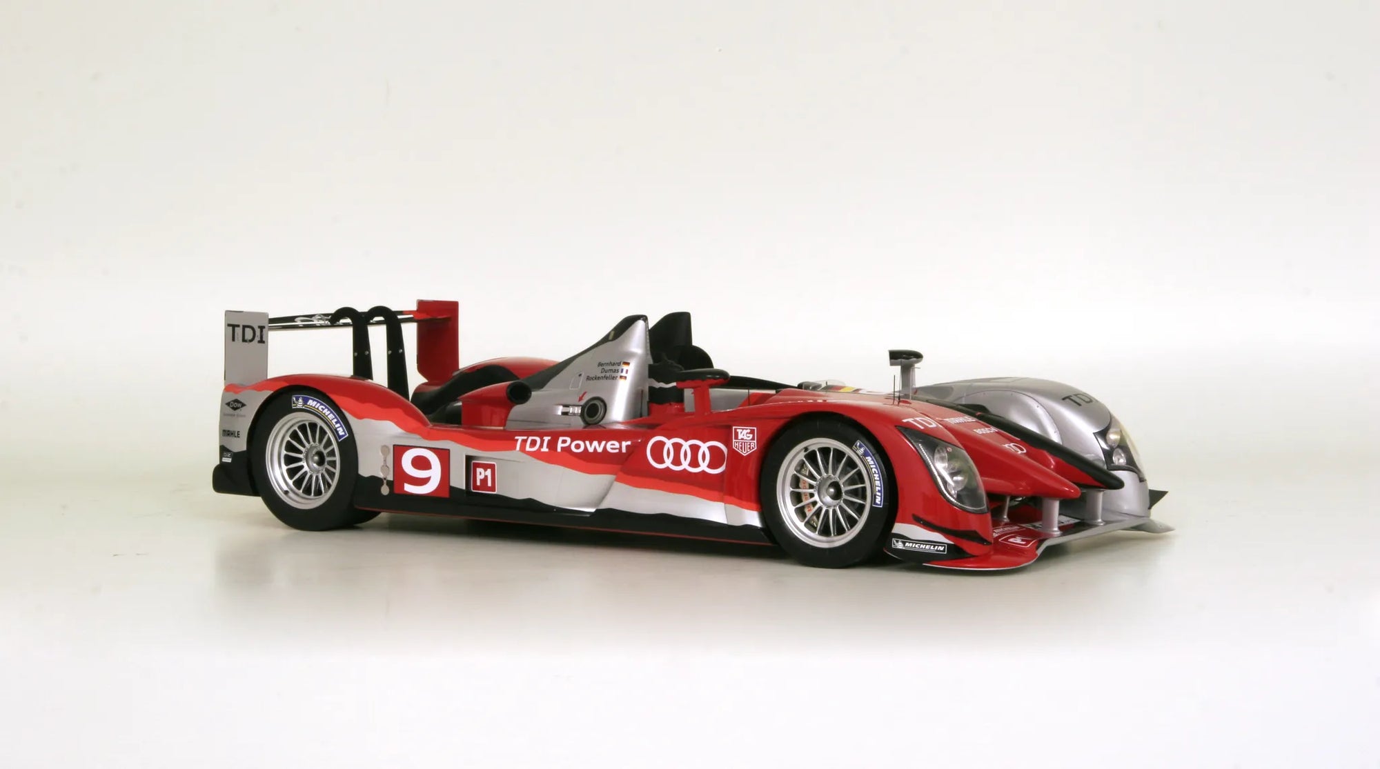 Audi R15 TDI Winner Le Mans 2010