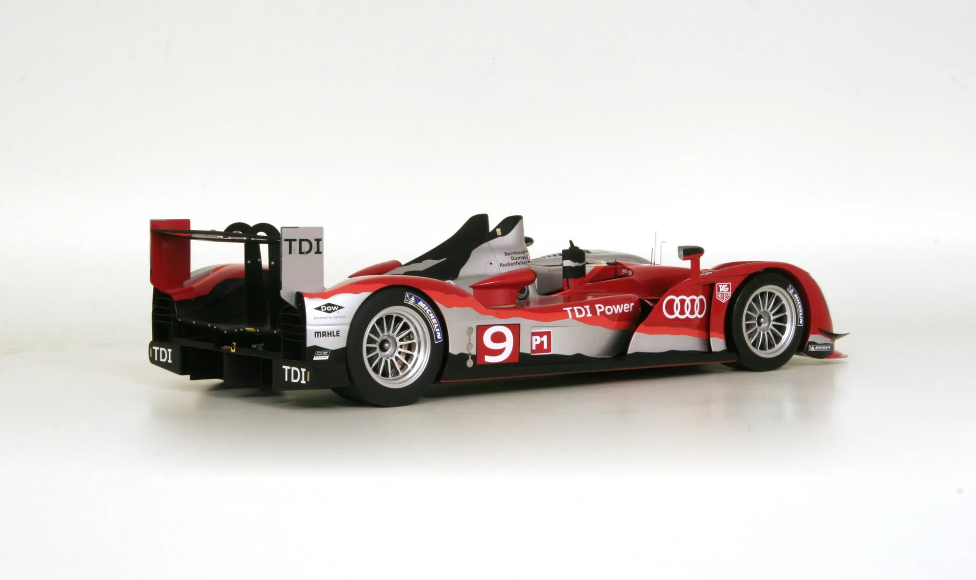 Audi R15 TDI Winner Le Mans 2010