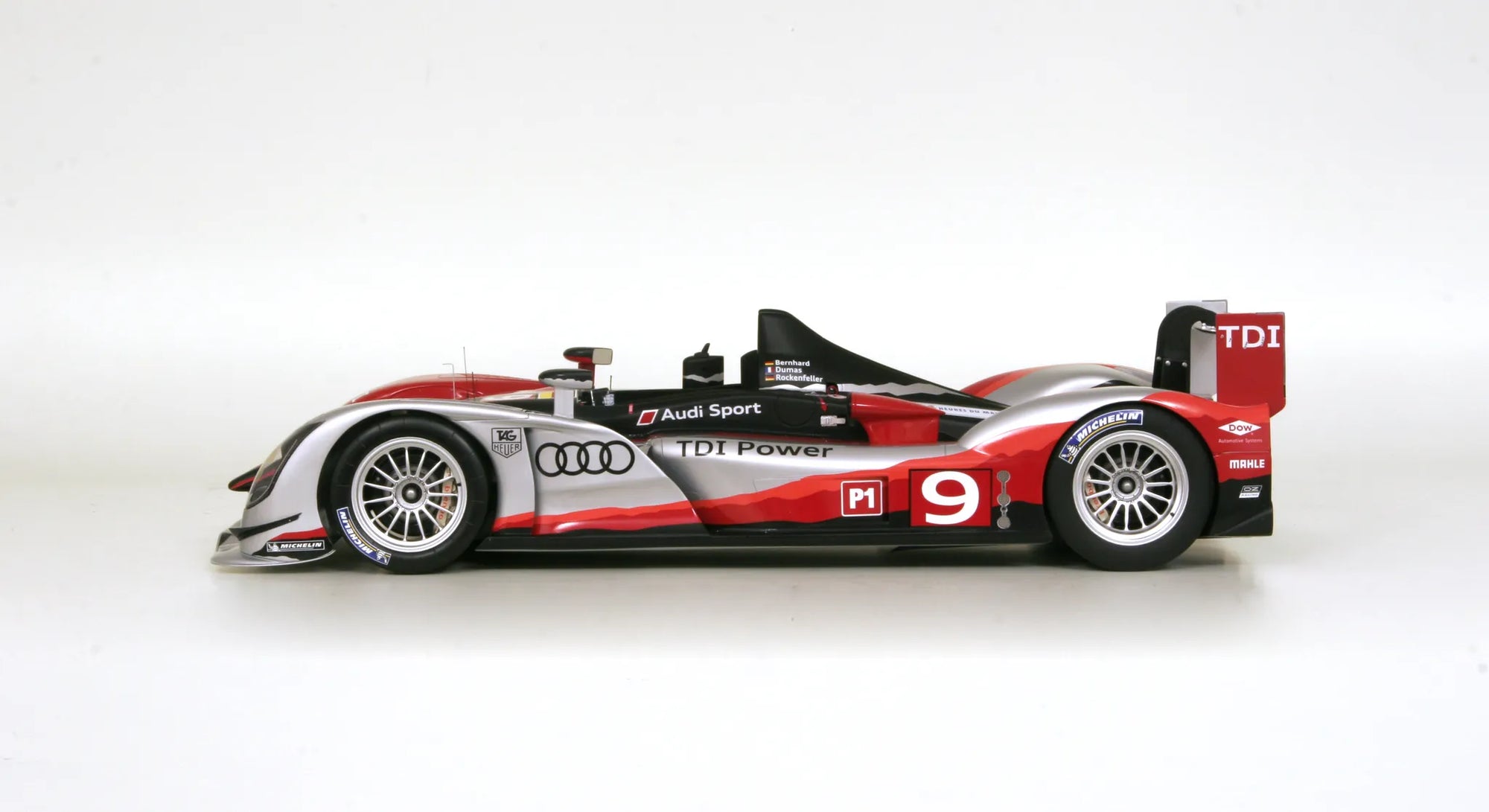 Audi R15 TDI Winner Le Mans 2010