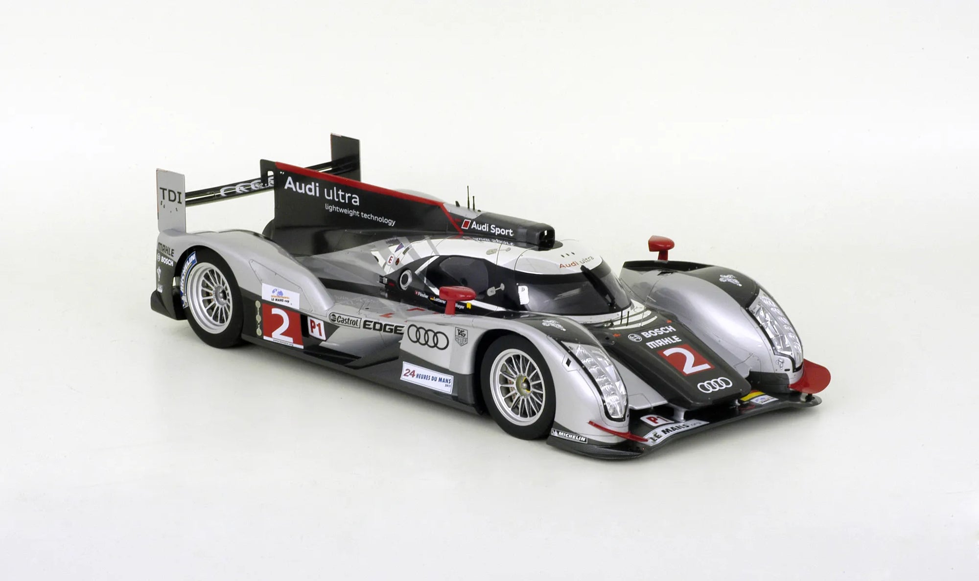 Audi R18 TDI Winner Le Mans 2011