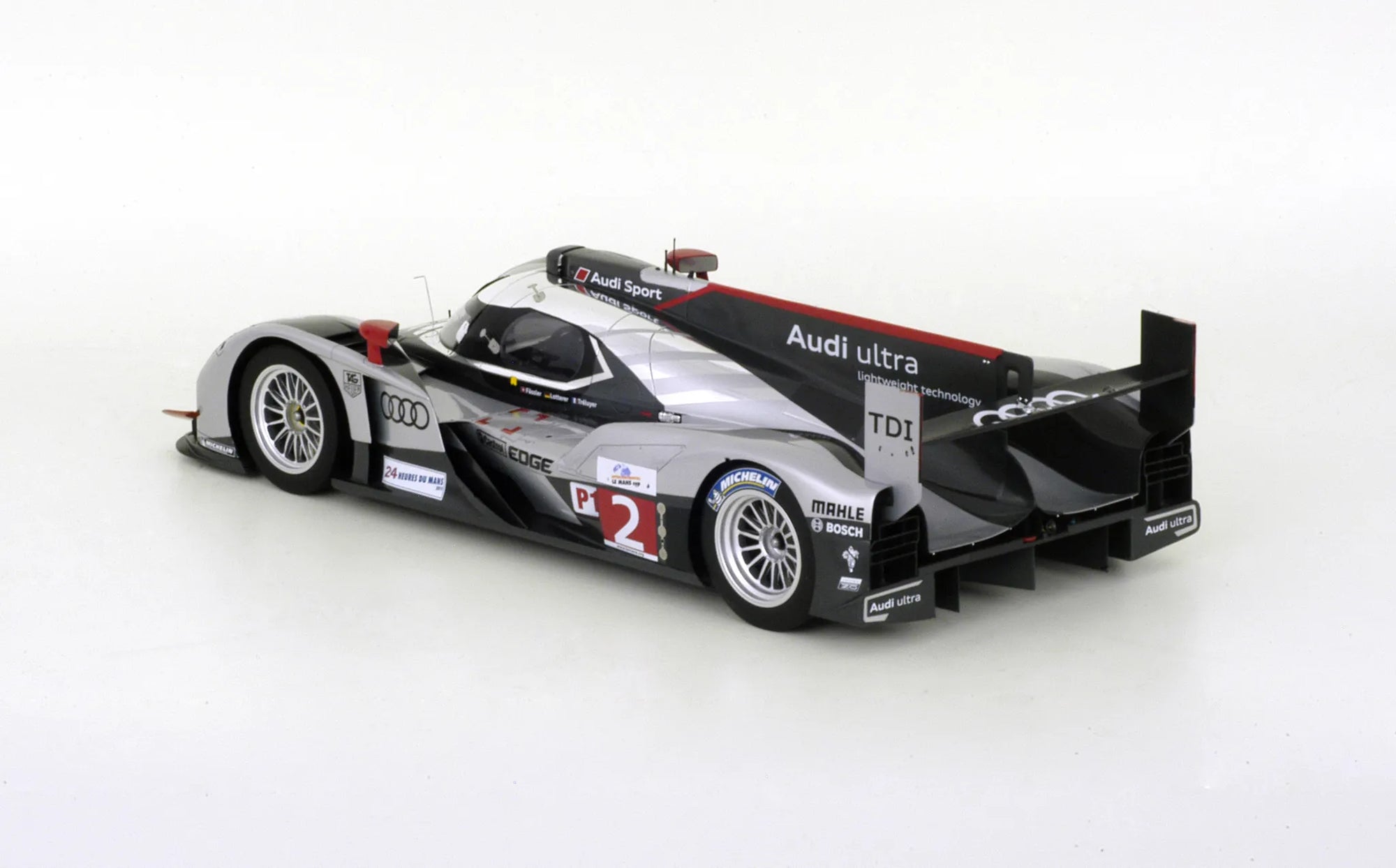 Audi R18 TDI Winner Le Mans 2011