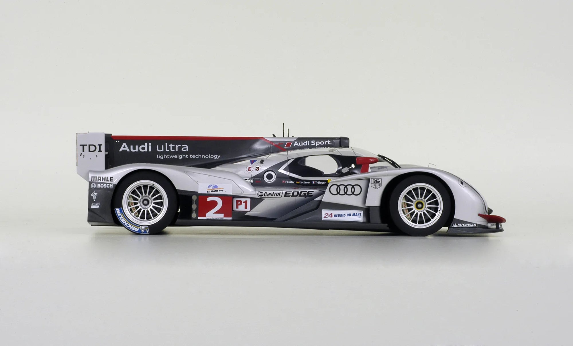 Audi R18 TDI Winner Le Mans 2011