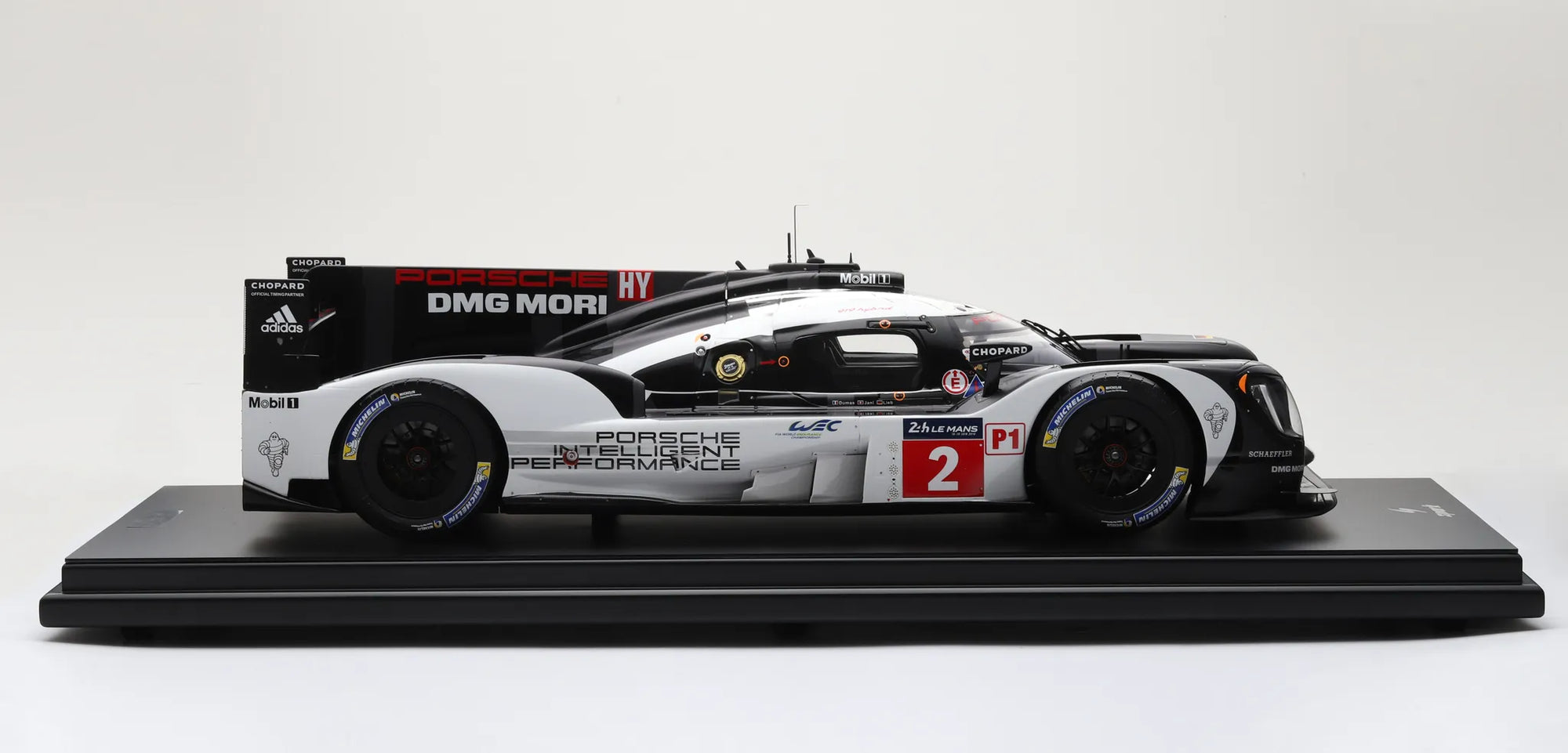 Porsche 919 Hybrid - HY - Porsche Team No.2 Winner 24H Le Mans 2016