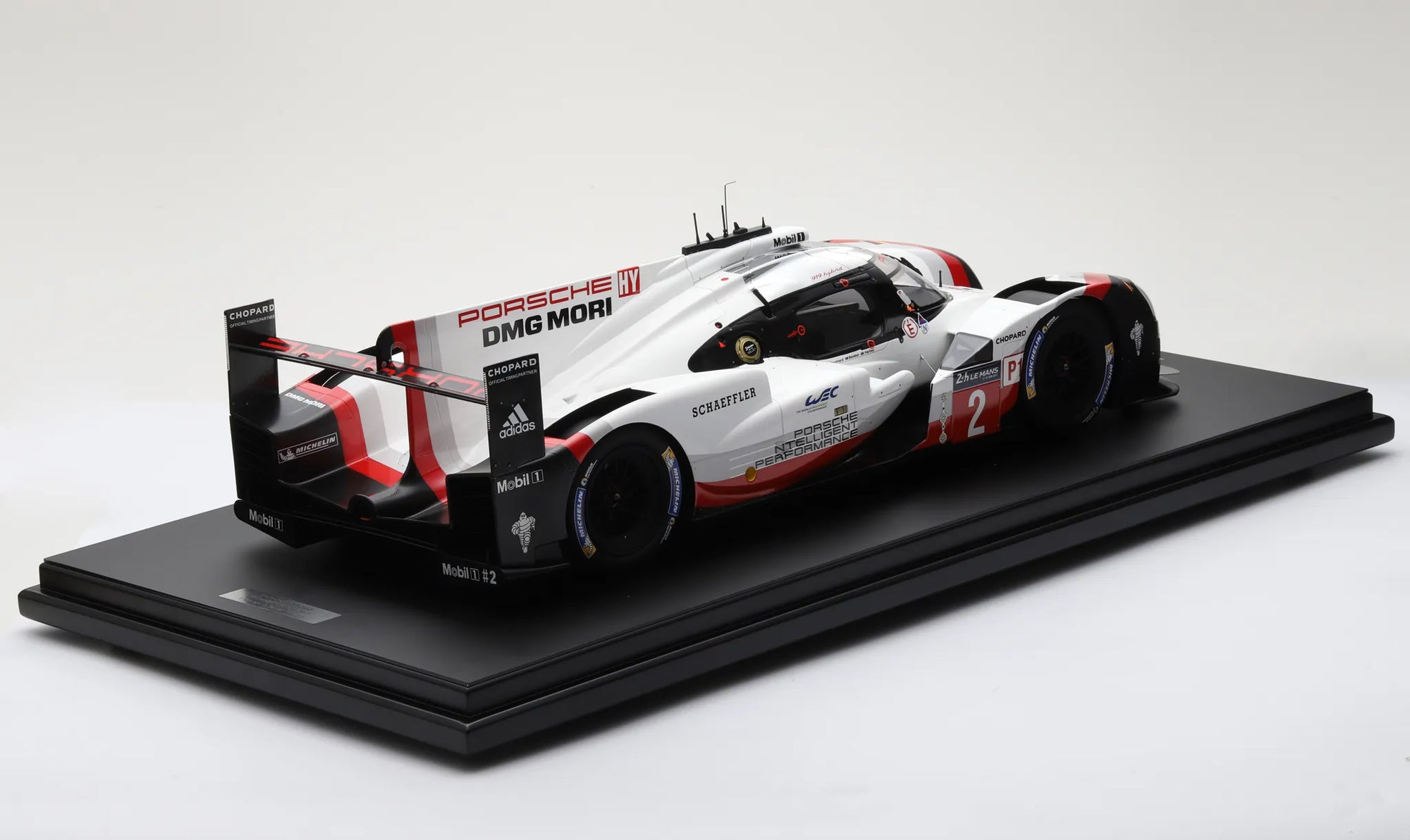 Porsche 919 Hybrid No.2 Porsche LMP Team Winner 24H Le Mans 2017