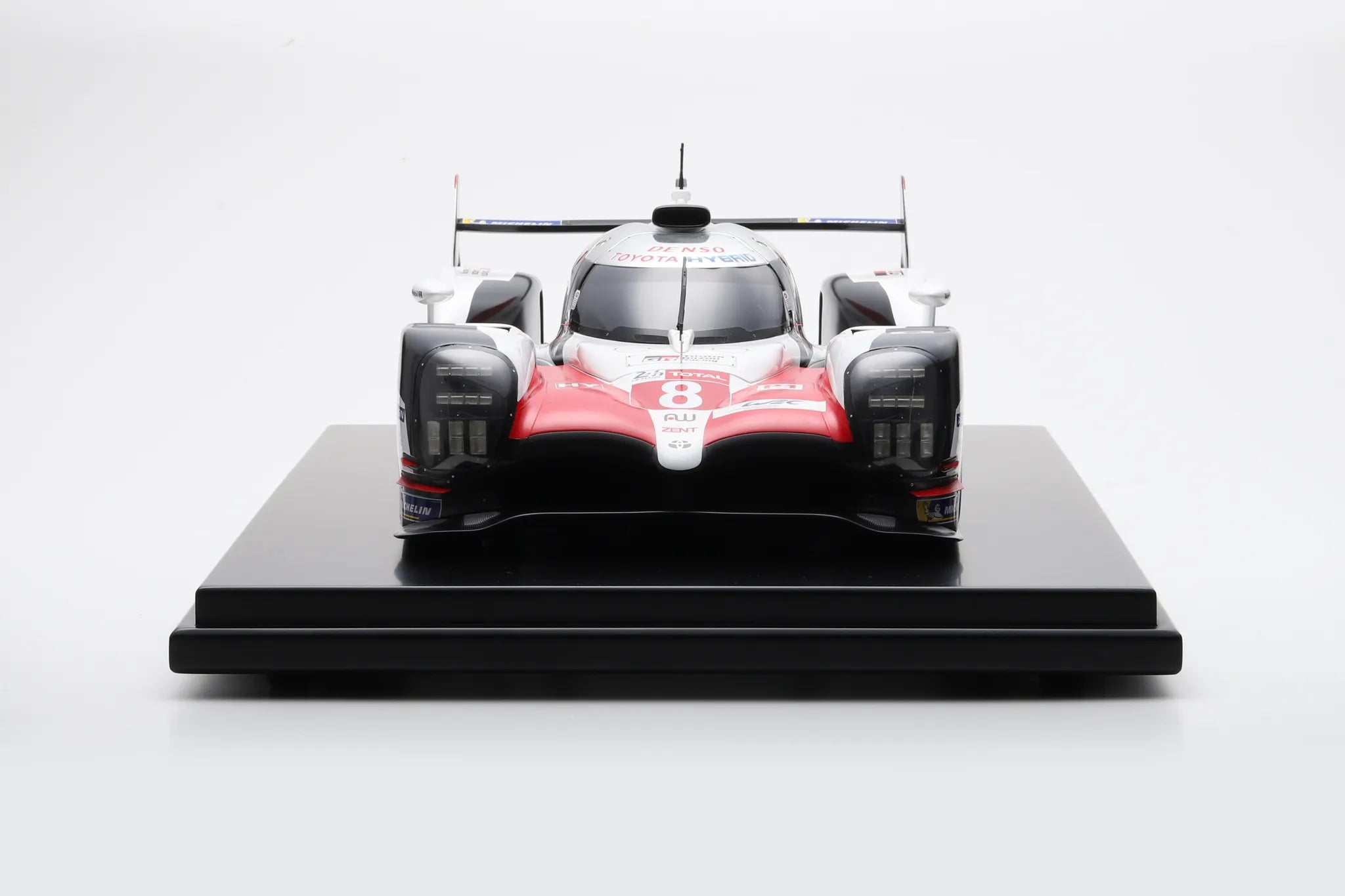 Toyota TS050 Hybrid No.8 Toyota Gazoo Racing Winner 24H Le Mans