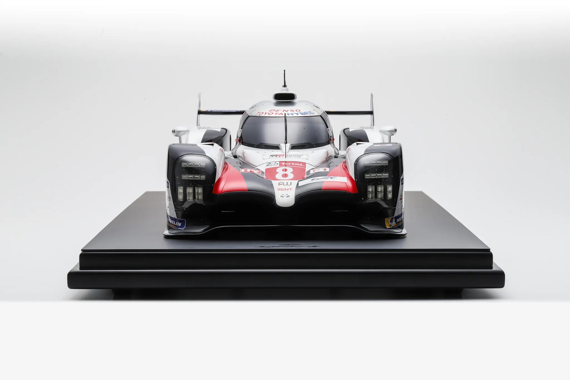 Toyota TS050 Hybrid No.8 Toyota Gazoo Racing Winner 24H Le Mans 2019