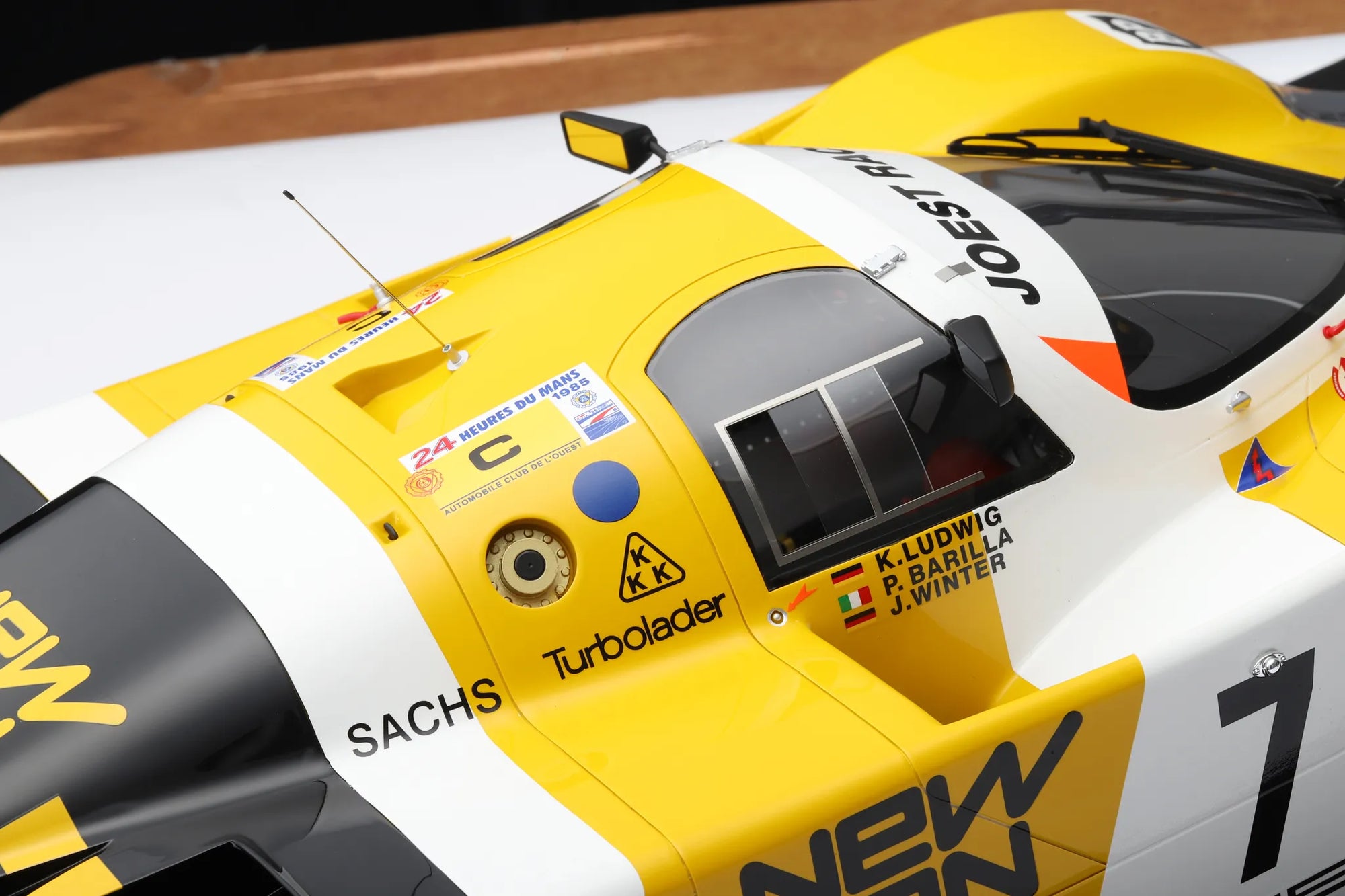 Porsche 956B No.7 Winner 24H Le Mans 1985 New-Man Joest Racing