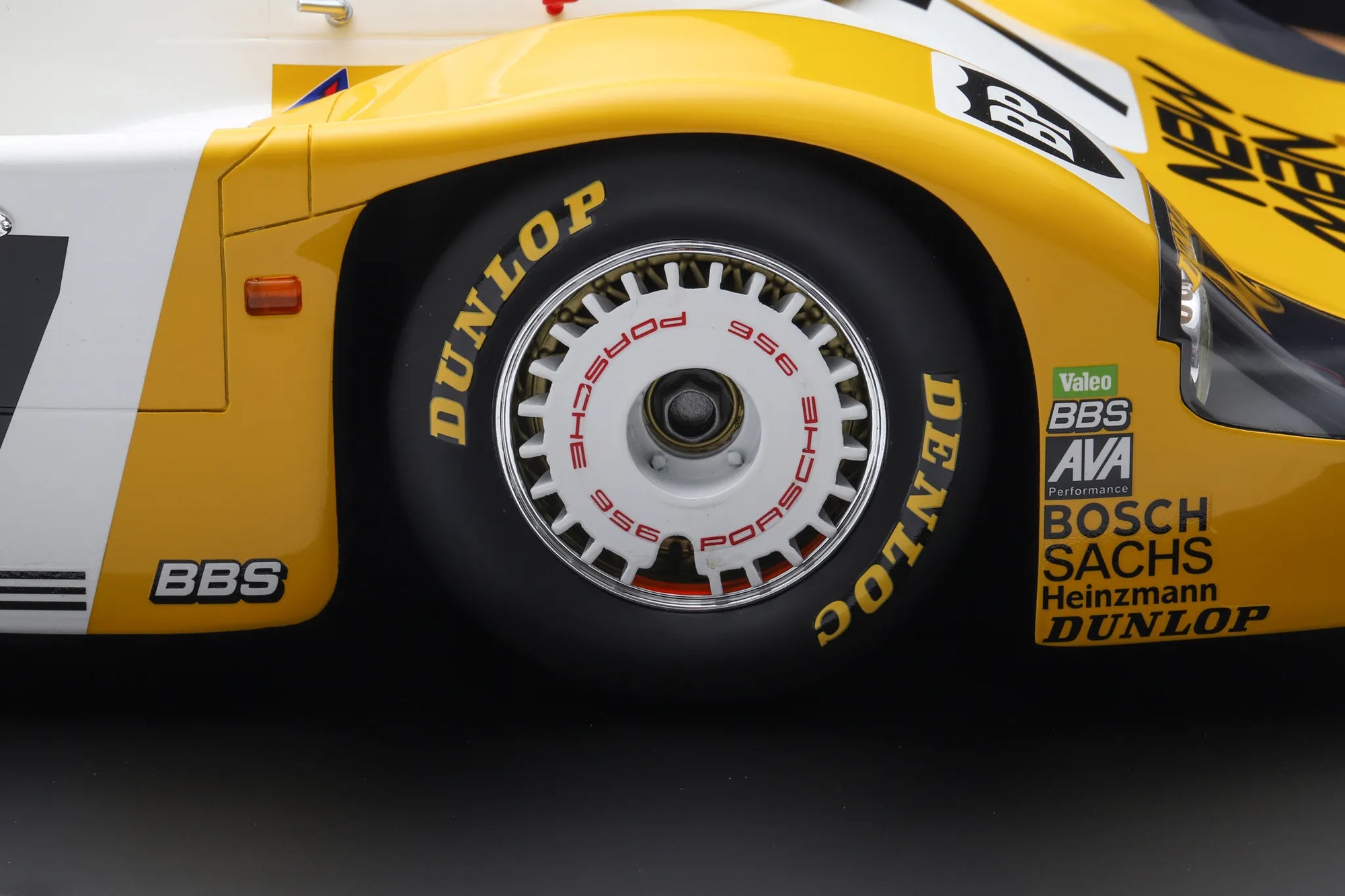 Porsche 956B No.7 Winner 24H Le Mans 1985 New-Man Joest Racing