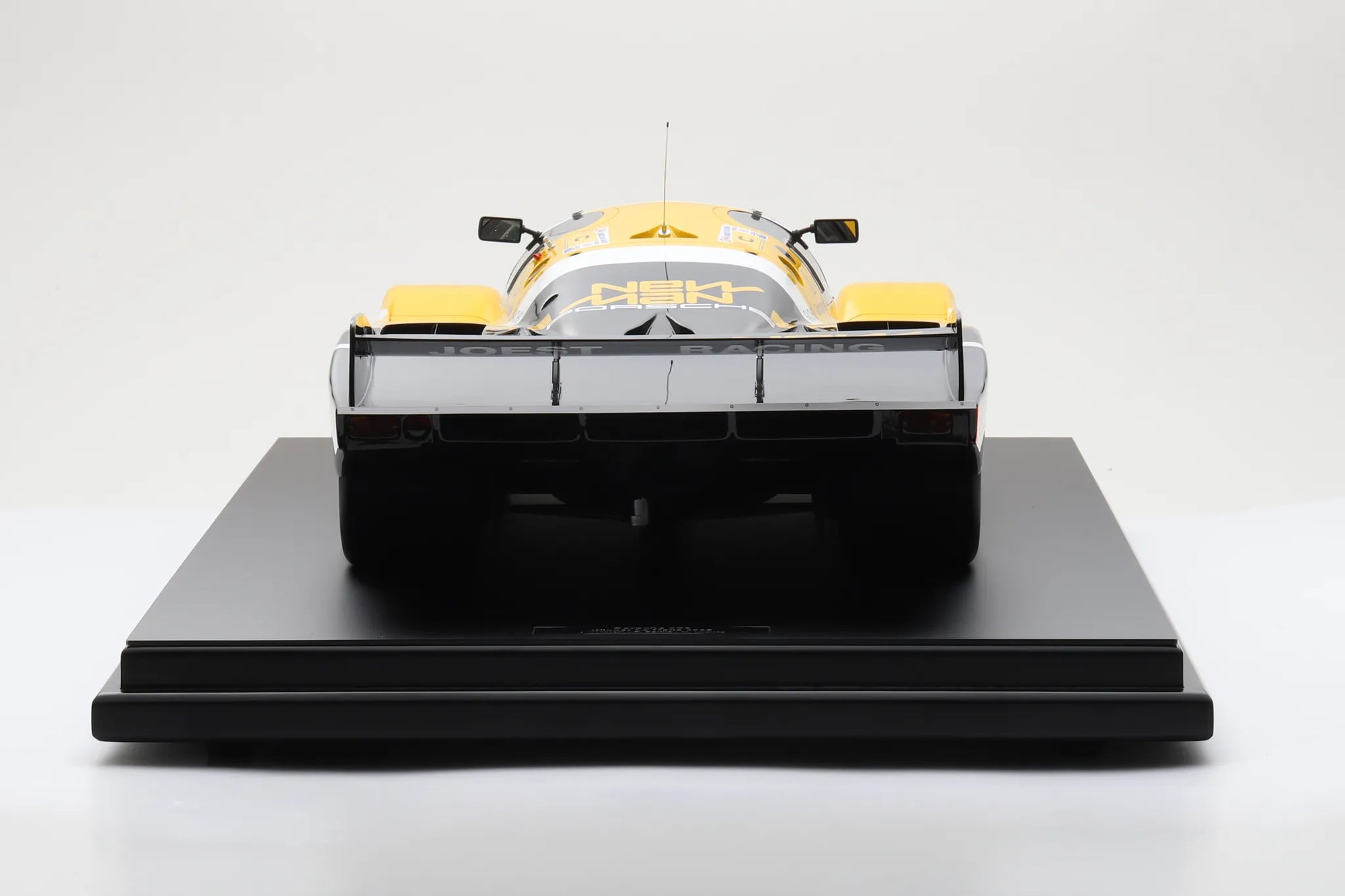 Porsche 956B No.7 Winner 24H Le Mans 1985 New-Man Joest Racing