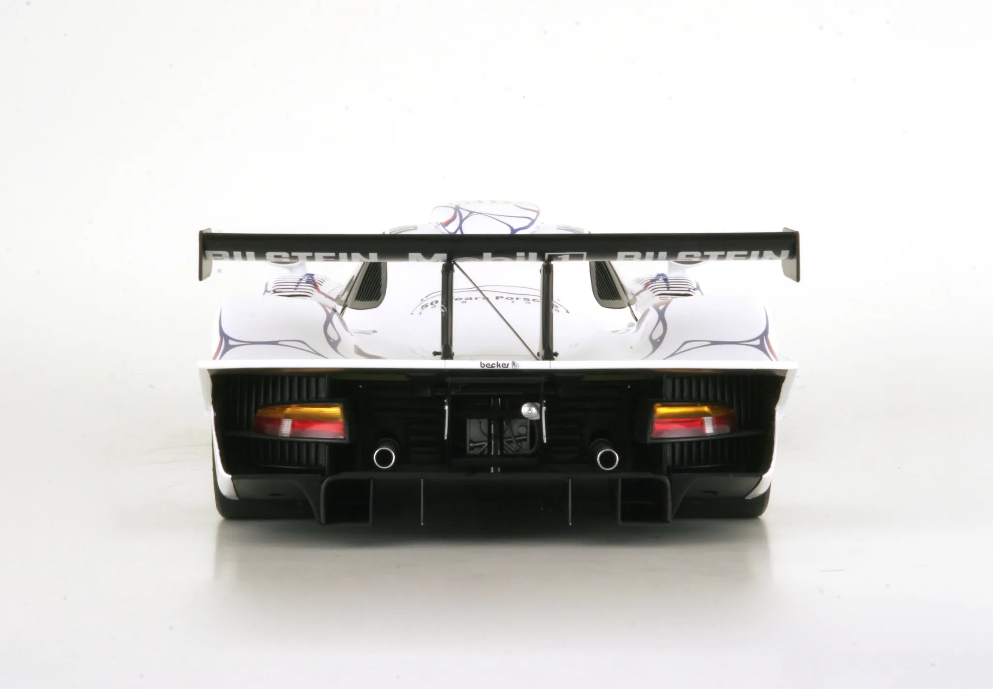 Porsche 911 GT1 No.26 Winner 24H Le Mans 1998 Porsche AG – Spark