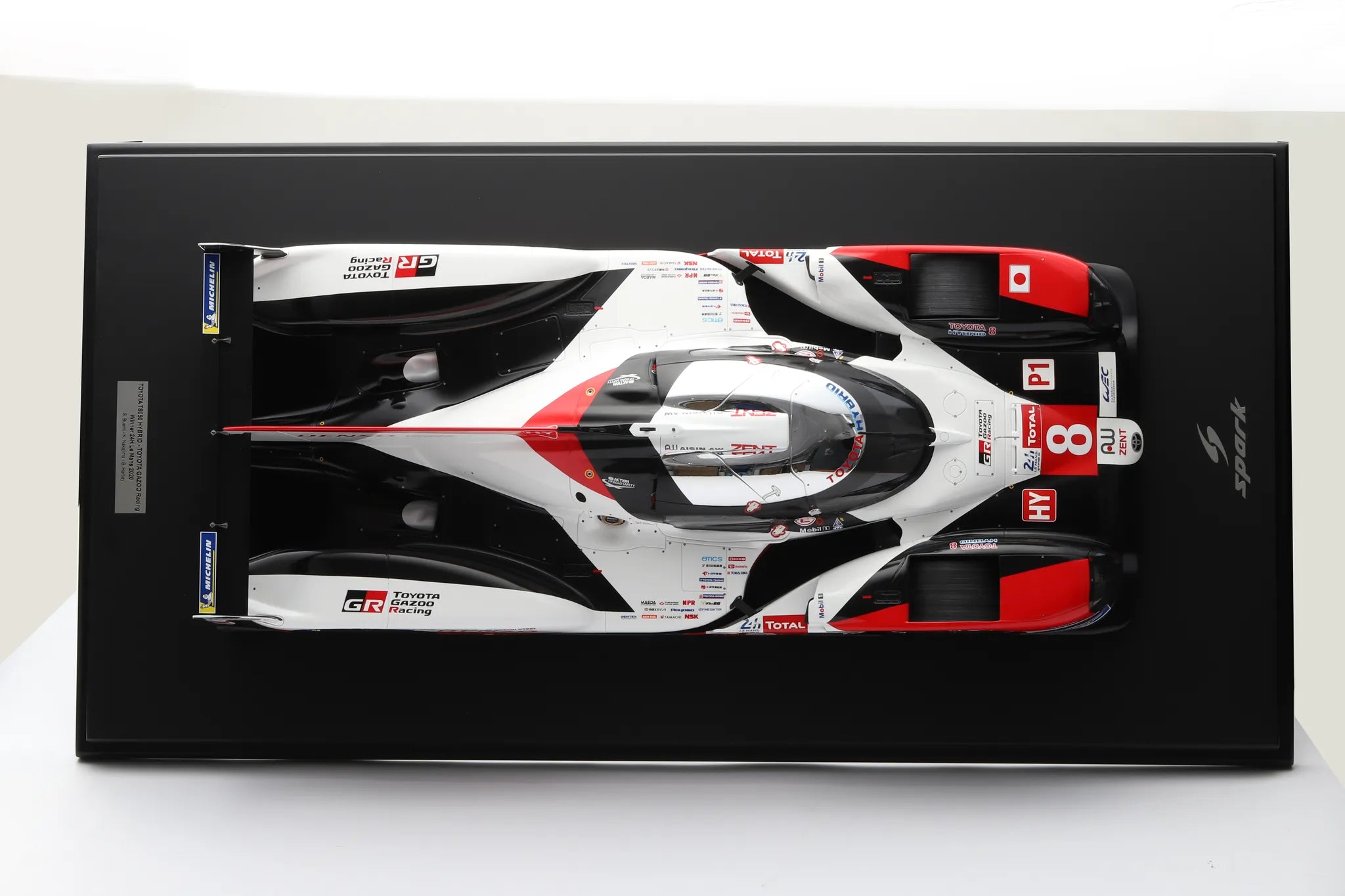 Toyota TS050 Hybrid No.8 Toyota Gazoo Racing Winner 24H Le