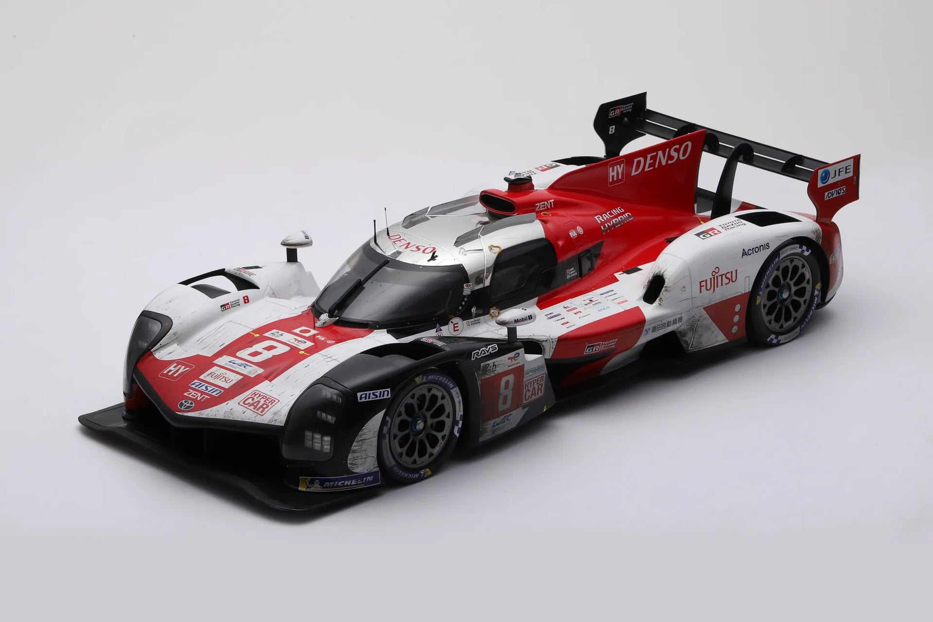 ミニカー TOYOTA GAZOO RACING GR010 HYBRID RACE 2025 Toyota GR010 – Hybrid TOYOTA GAZOO RACING #8 Buemi