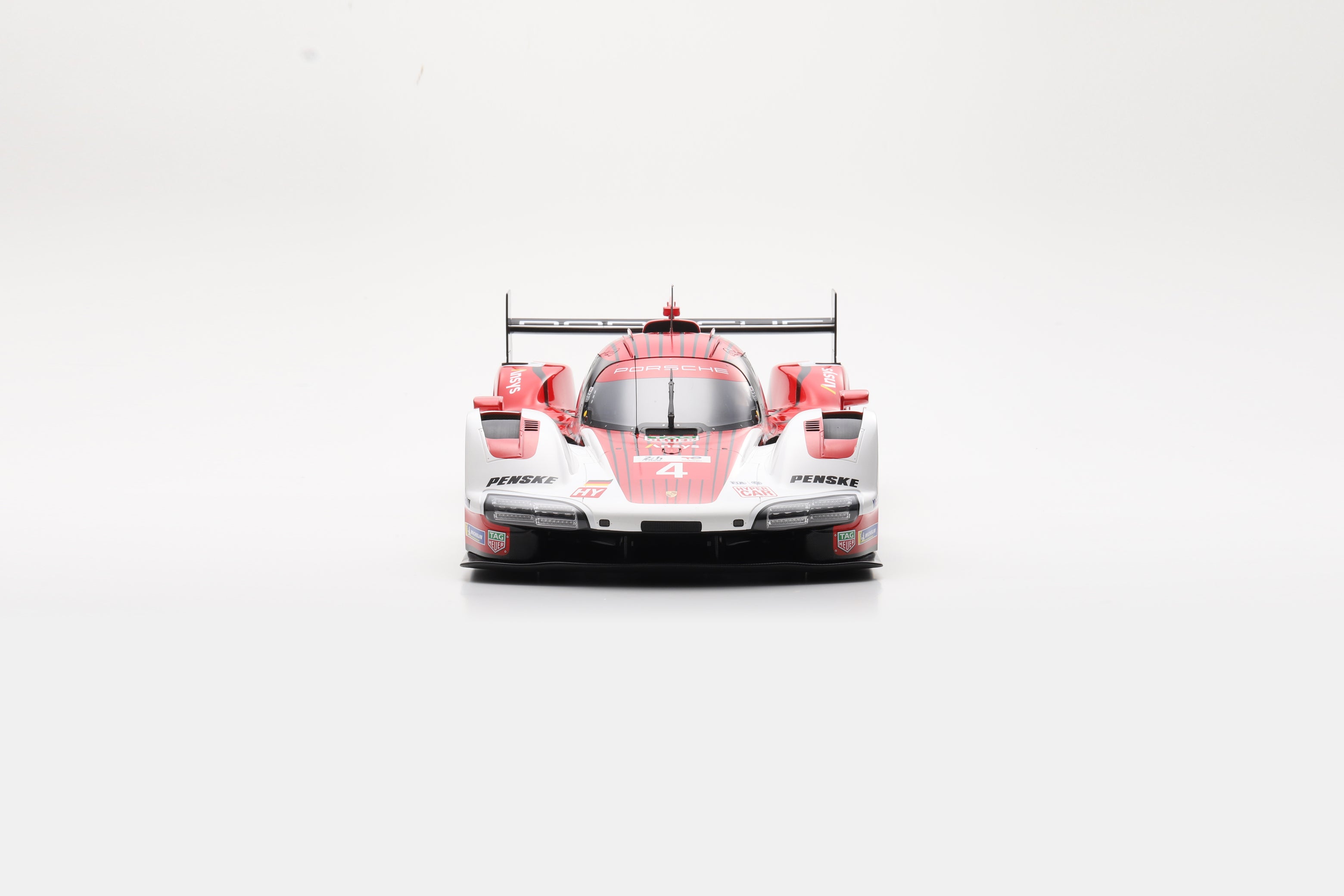 Porsche 963 No.4 PORSCHE PENSKE MOTORSPORT 8th Le Mans 24H 2025 F