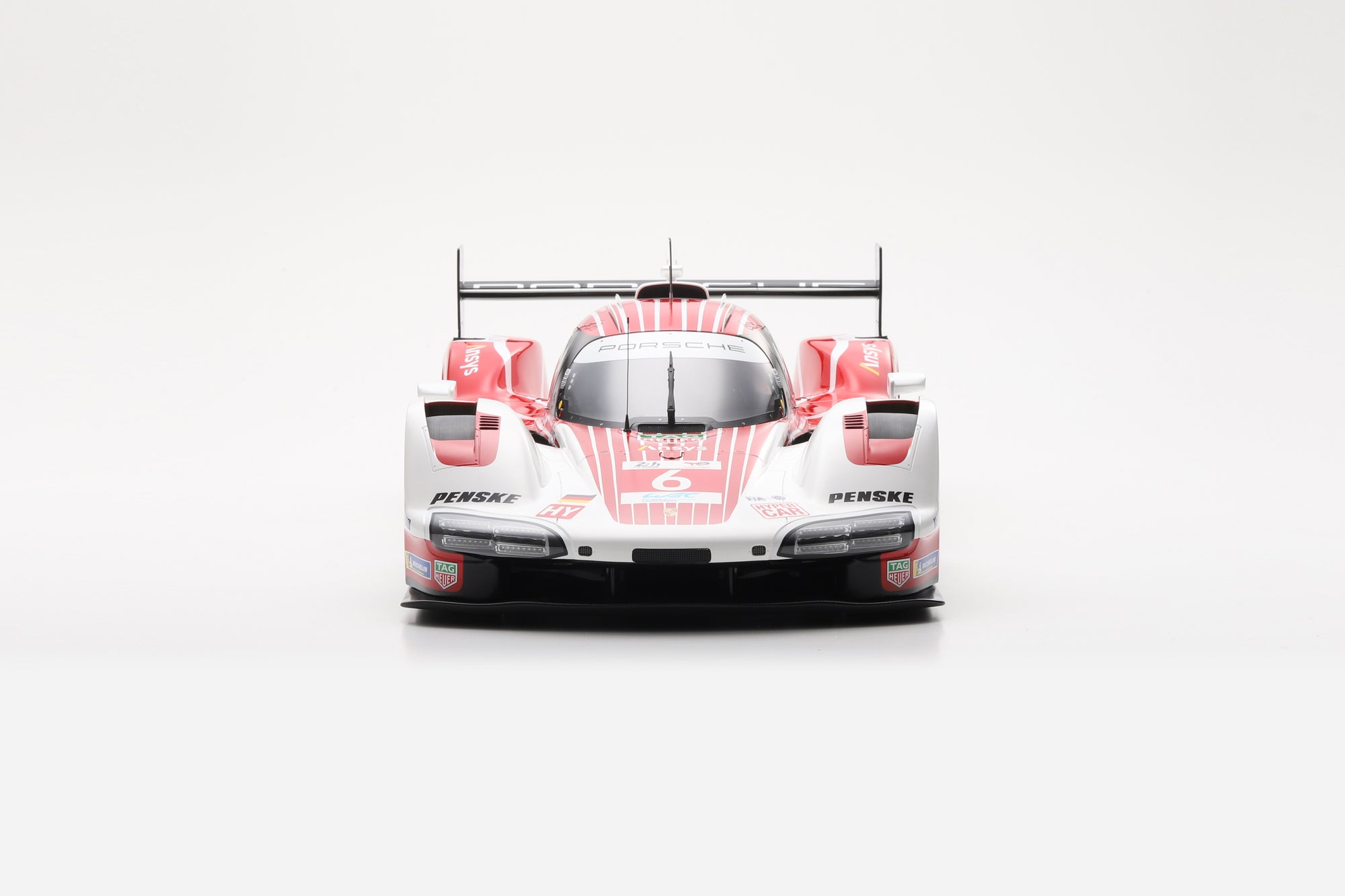Porsche 963 No.6 PPORSCHE PENSKE MOTORSPORT 2nd Le Mans 24H 2025 K. Estre - L. Vanthoor - M. Campbell