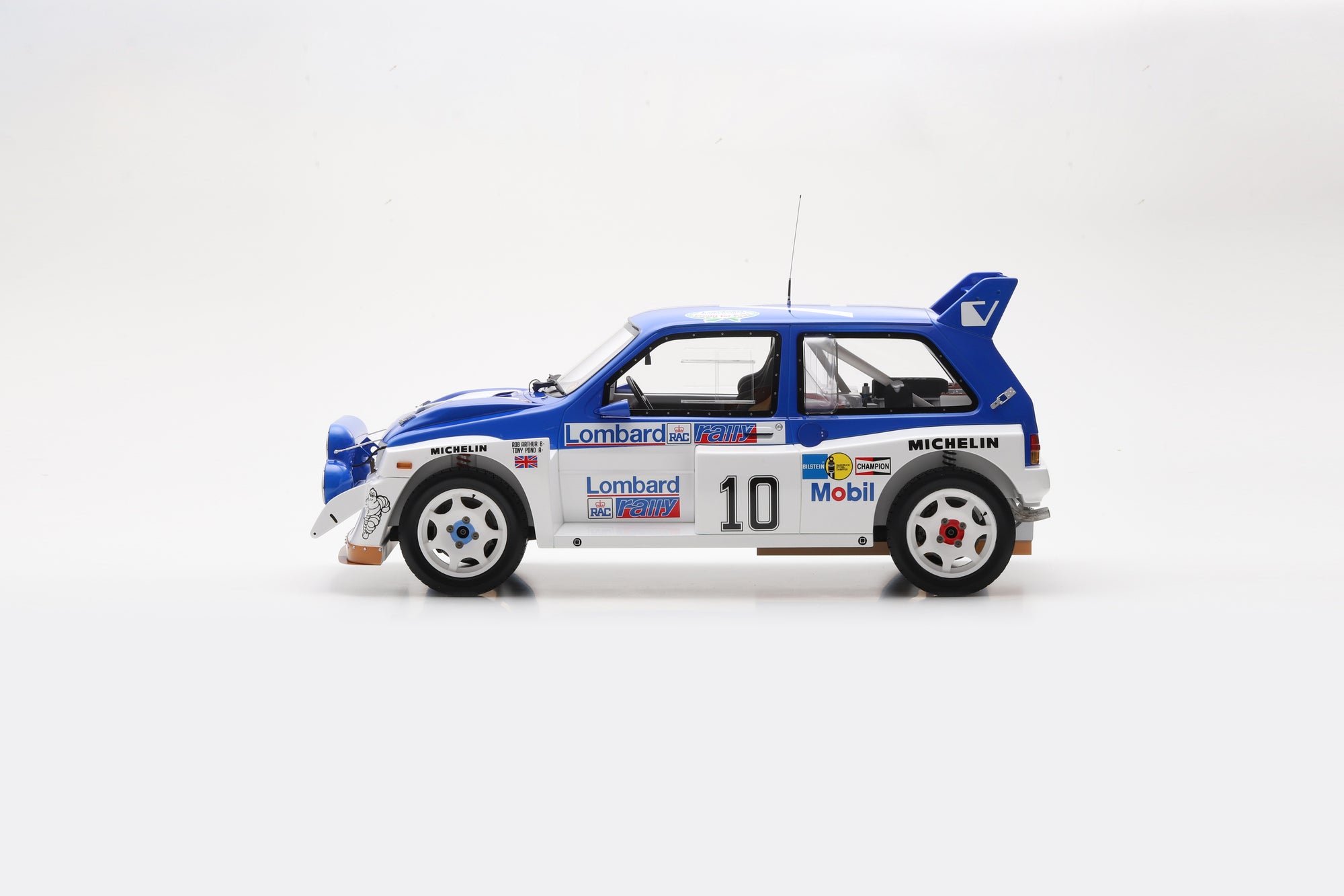 MG Metro 6R4 No. 10 3rd RAC 1985 Tony Pond