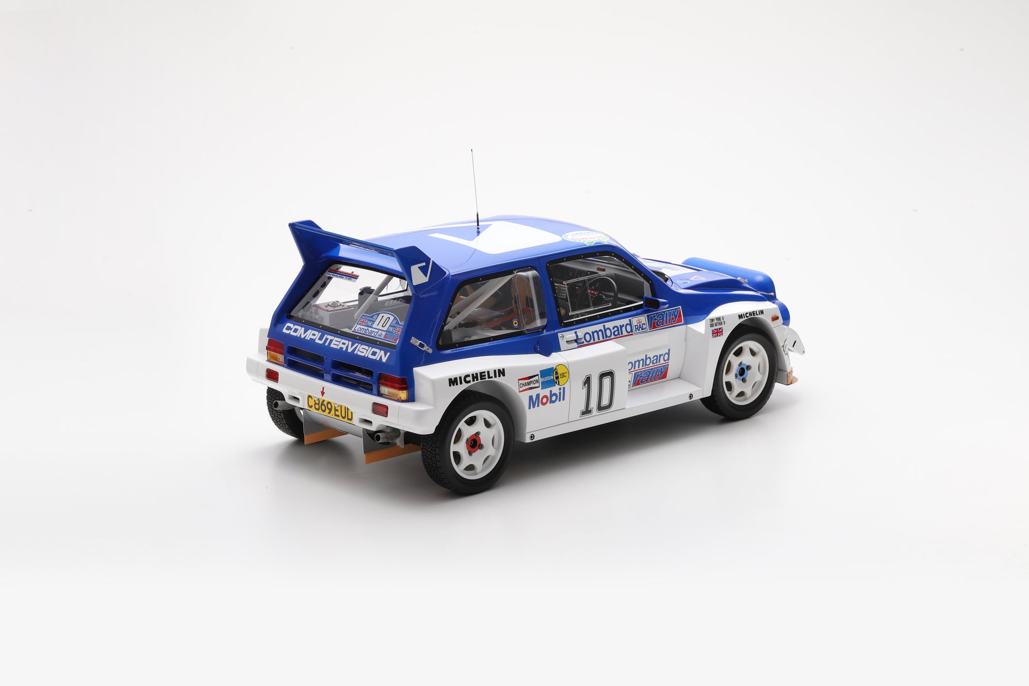MG Metro 6R4 No. 10 3rd RAC 1985 Tony Pond