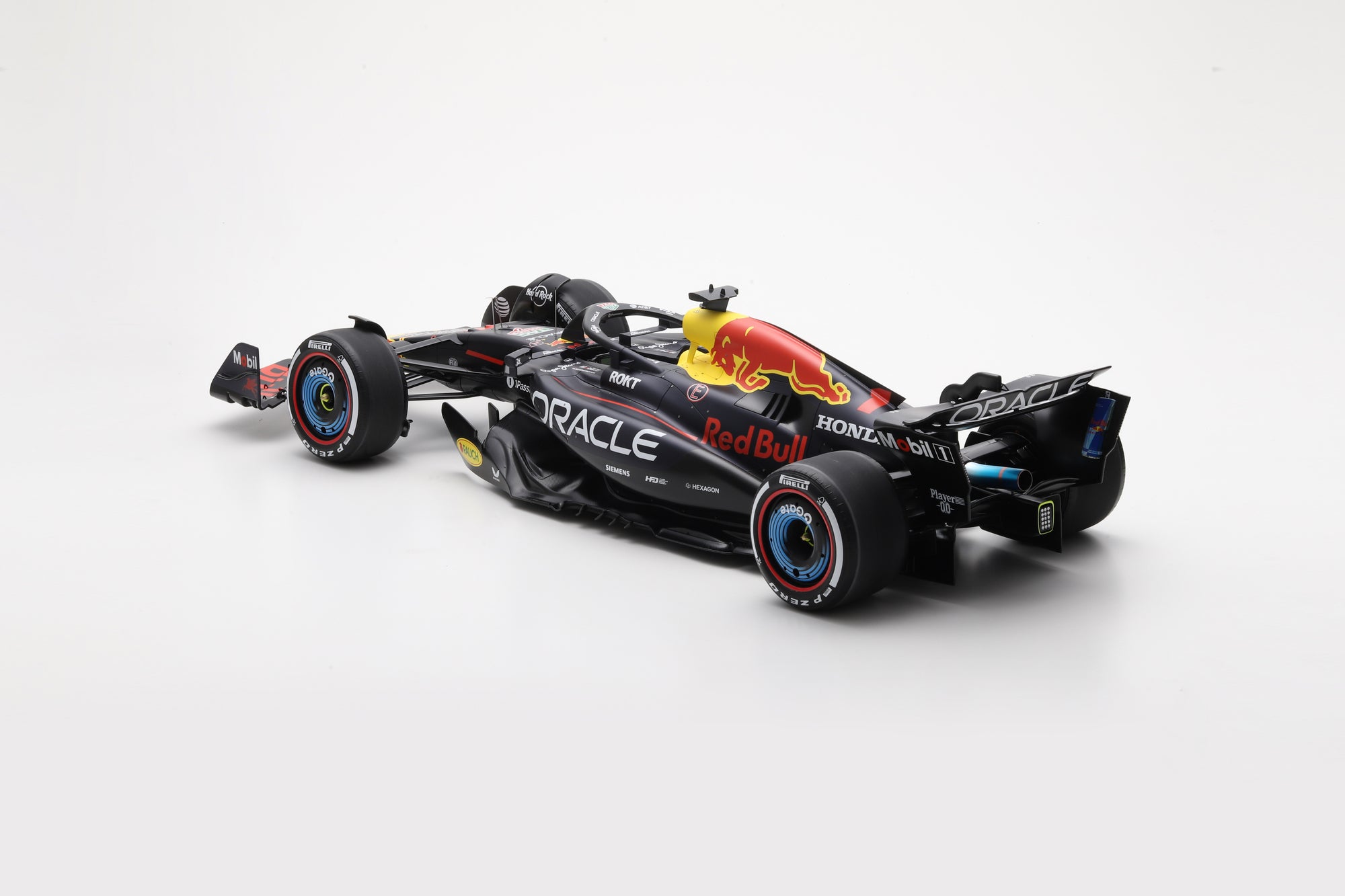 Red Bull Racing RB21 No.1 Oracle Red Bull Racing Winner Abu Dhabi GP 2025 Max Verstappen