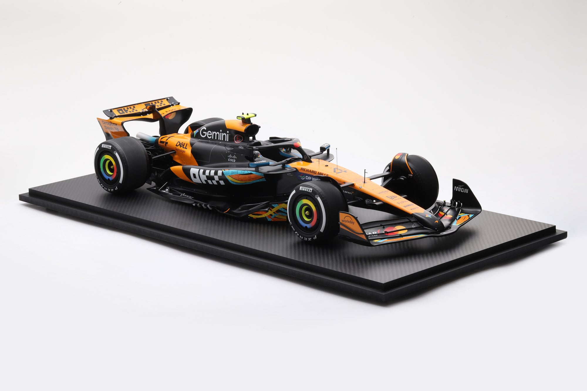 McLaren MCL39 No.4 3rd Abu Dhabi GP 2025 Lando Norris F1 Drivers' World Champion 2025