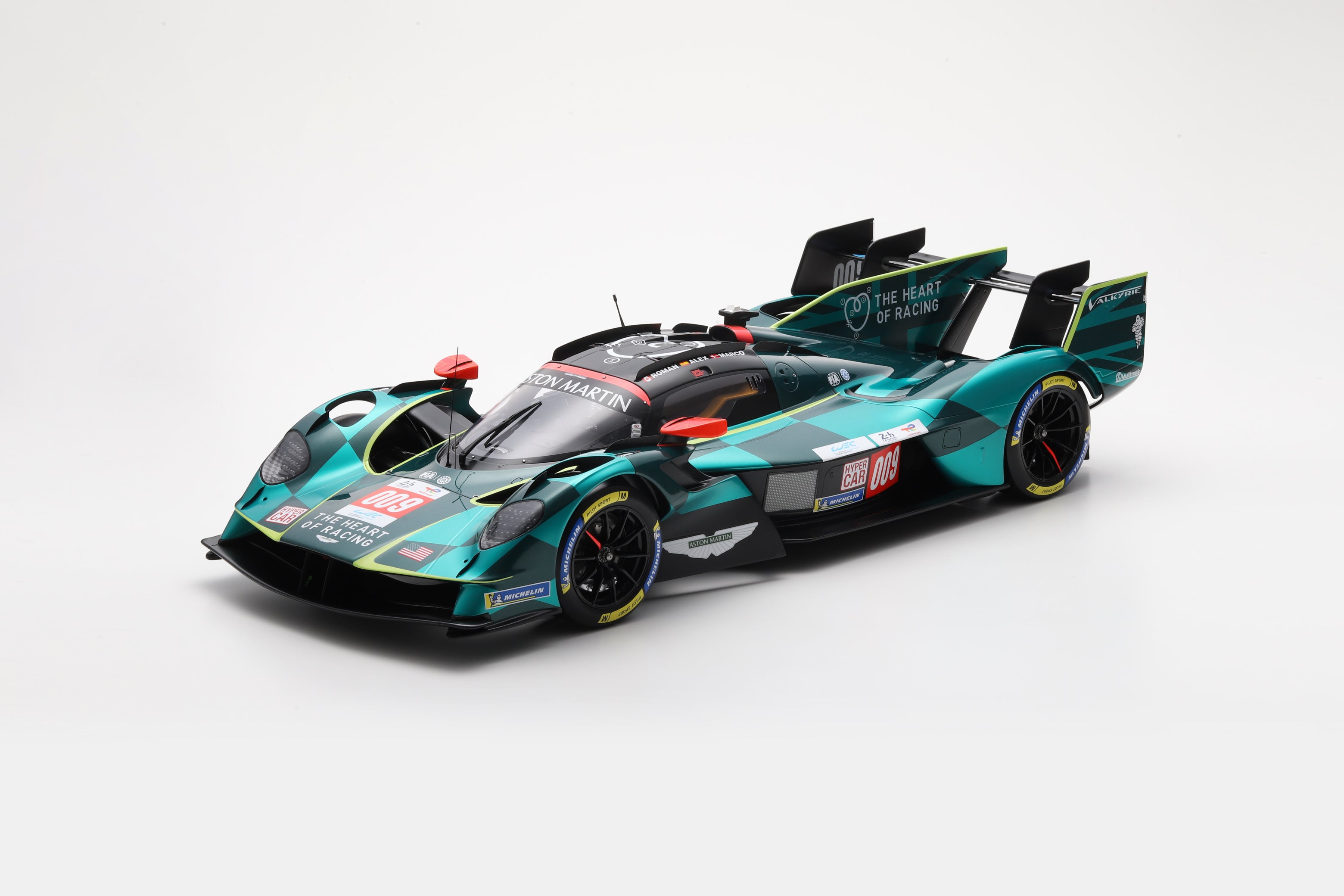 Aston Martin Valkyrie No.009 ASTON MARTIN THOR TEAM Le Mans 24H